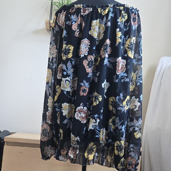 Charter Club‎ Floral Ruffle Hem Blouse – Size XXL - Picture 4 of 10